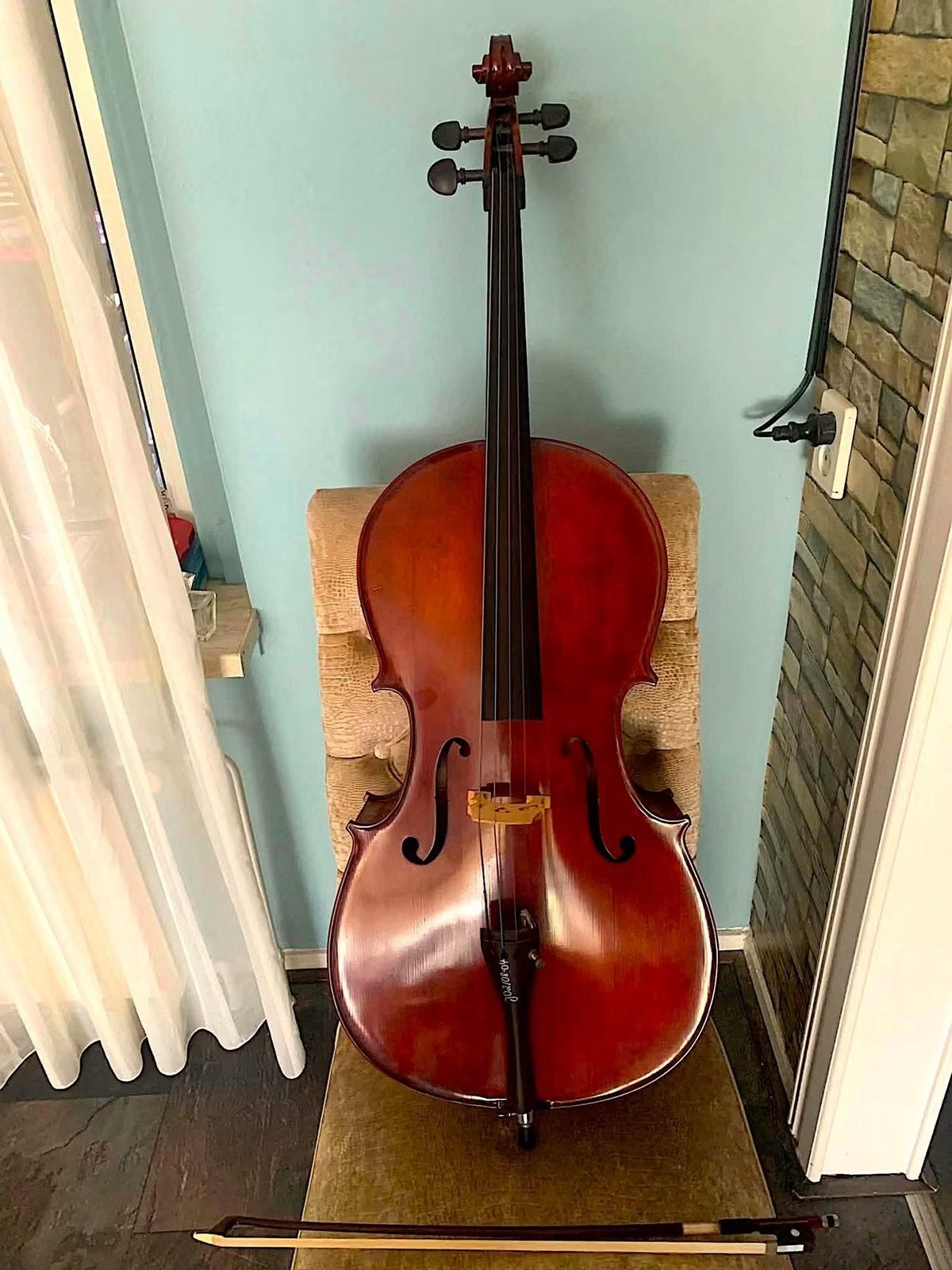 Cello 4/4 Collins Handerafled met strijkstok en opbergtas, Muziek en Instrumenten, Strijkinstrumenten | Cello's, Ophalen of Verzenden