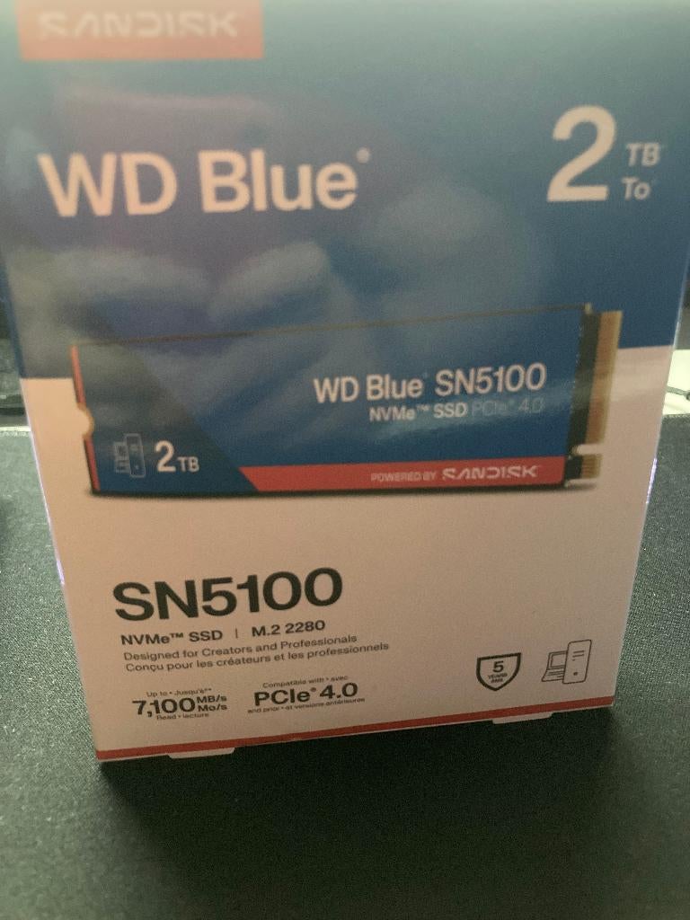 WD Bleu 2TB SSD, Intern, 2TB, SSD, Sandisk