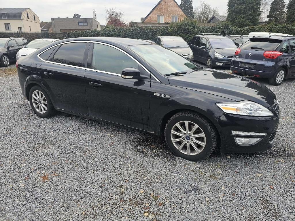 Ford Mondeo2.0Tdci 136pk Titanium Aut.(Bouw2014/107.000km), Auto's, Ford, Euro 5, Zwart, 4 cilinders, Mondeo