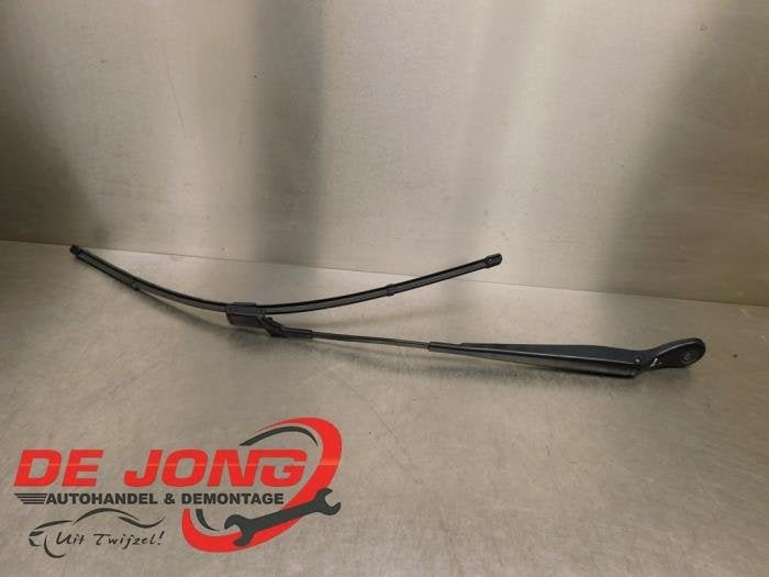 Bras essuie-glace avant d'un BMW 2-Serie, Autos : Pièces & Accessoires, Vitres & Accessoires, BMW, Utilisé, 3 mois de garantie