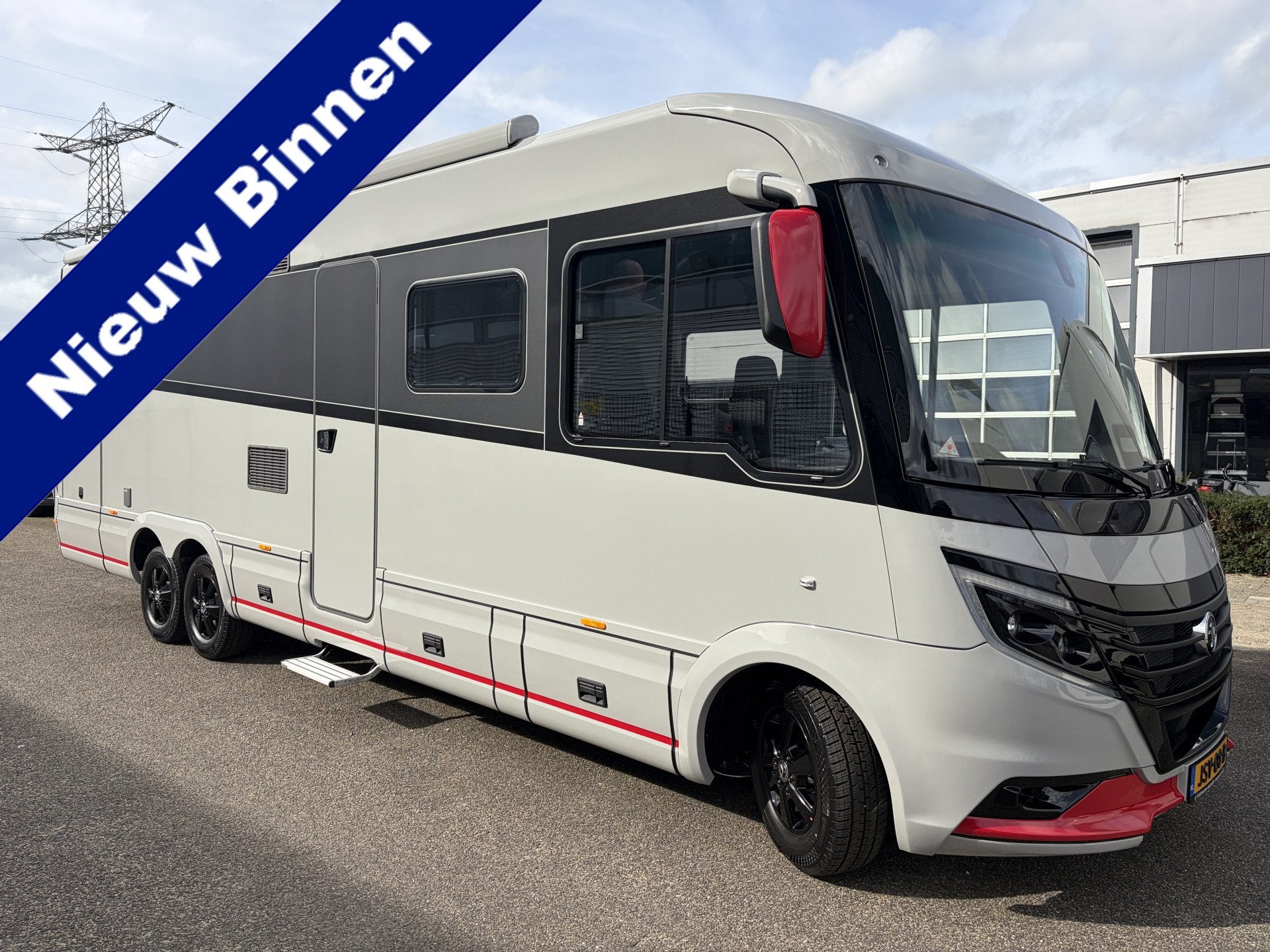 NIESMANN BISCHOFF ARTO 88E Mercedes Aut Luchtvering 5-Persoo, 8 mètres et plus, Diesel, Automatique, Mark@niesmannbischoff.nl