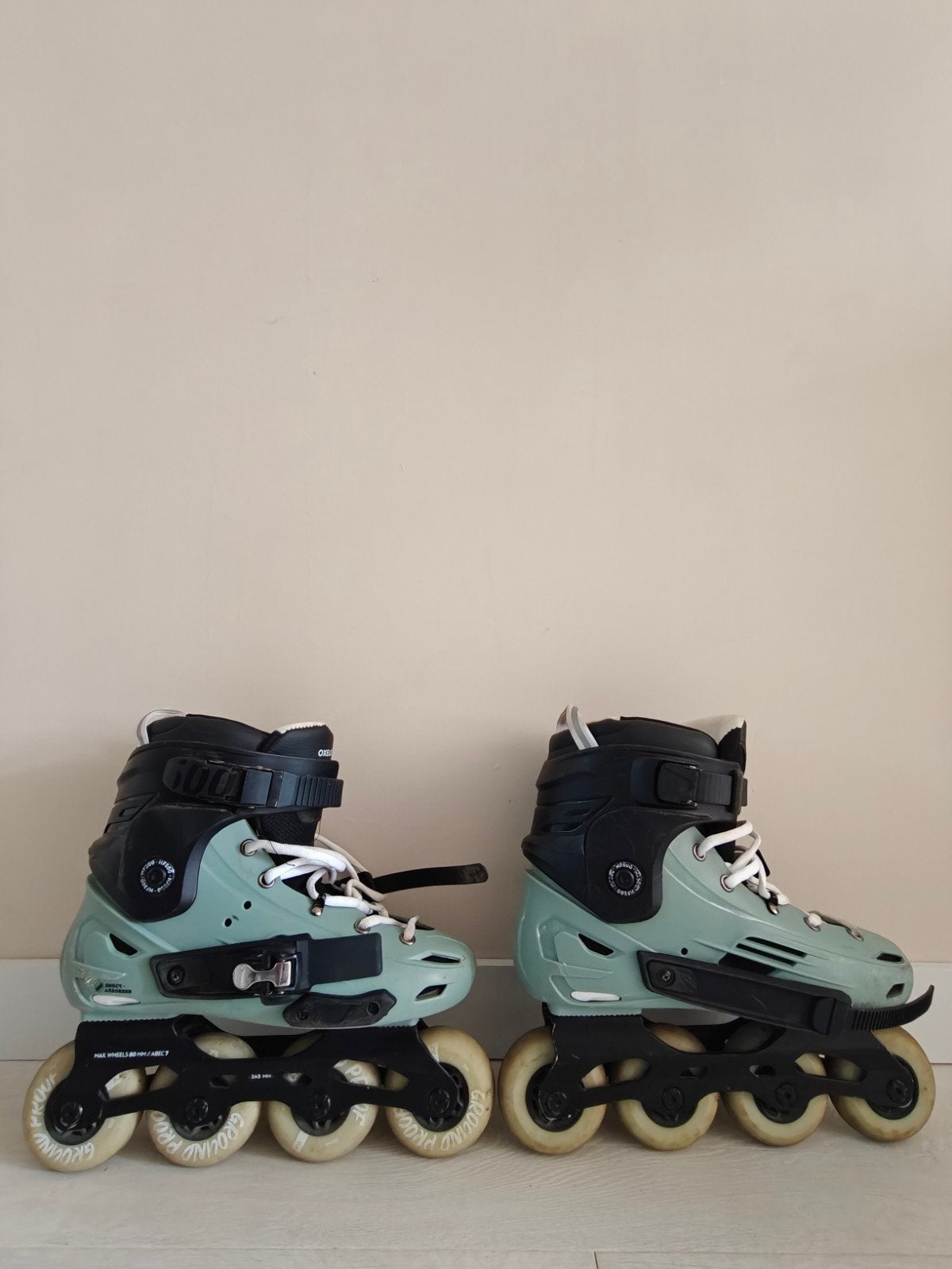 ! 55€ ! livraison gratuite ! (n.42) Patins à roulettes Oxelo, Enlèvement ou Envoi, Comme neuf, Femmes