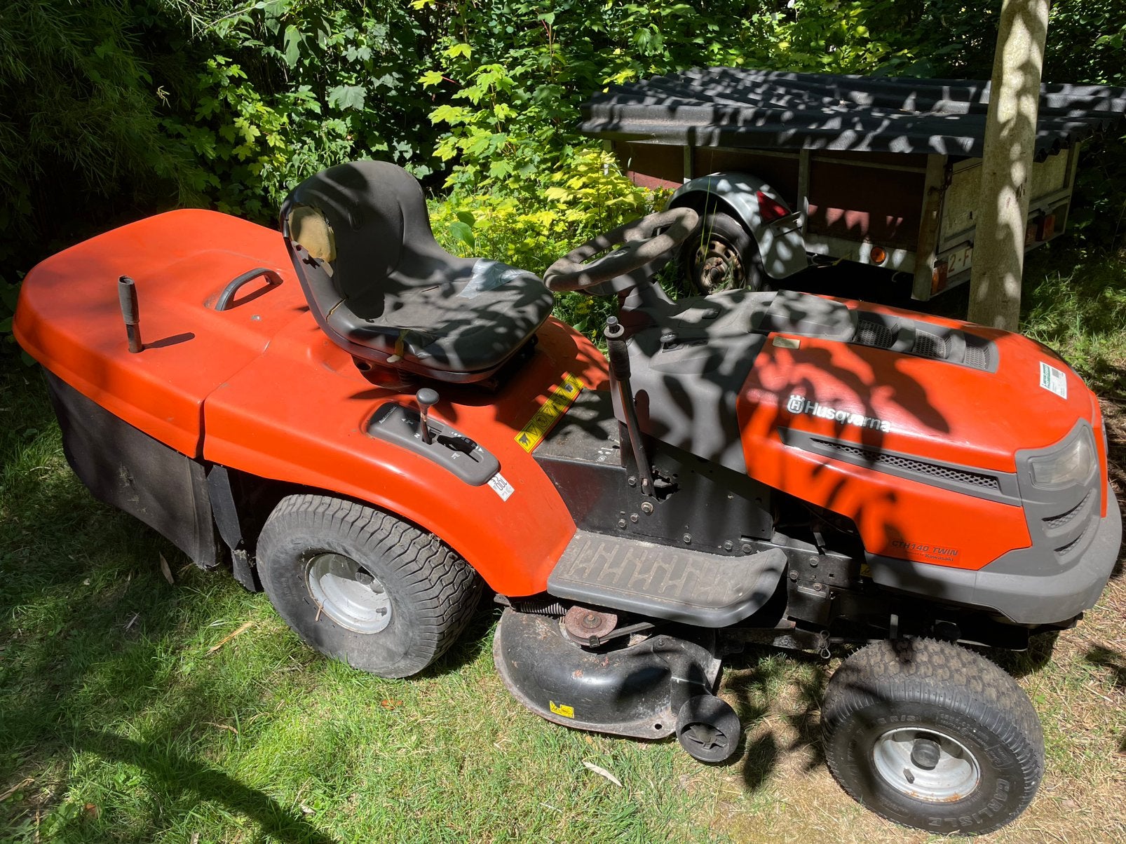 zitmaaier Husqvarna, Tuin en Terras, Zitmaaiers, Ophalen, Gebruikt, Opvangbak, 90 tot 120 cm