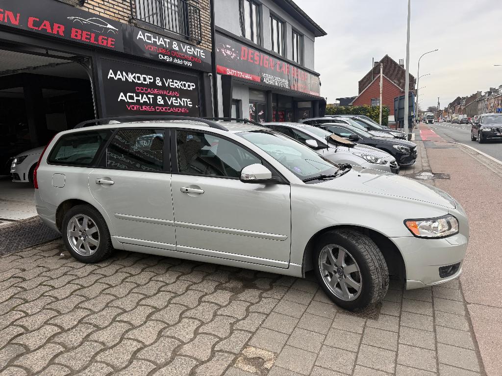 Volvo V50 T3 Benzine 2000cc met 98km 1e hoofdmotor, Auto's, Euro 5, Bedrijf, V50, Parkeersensor