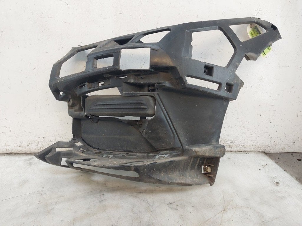 BUMPERSTEUN LINKS ACHTER BMW 1 serie (F40) (01-2019/-), Gebruikt, BMW, Petuelring 130
80809  München, DE, Bayerische Motoren Werke AG