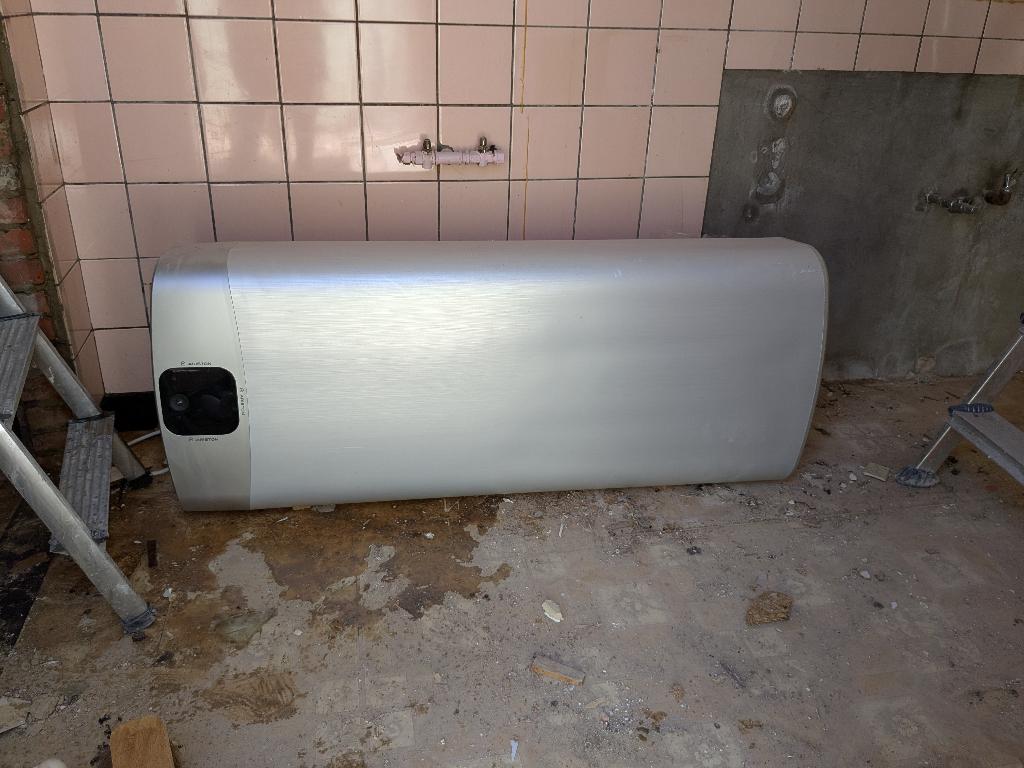 Elektrische Boiler 100l Ariston, Bricolage & Construction, Chauffe-eau & Boilers, Boiler, Enlèvement, Utilisé, 3 à 5 ans