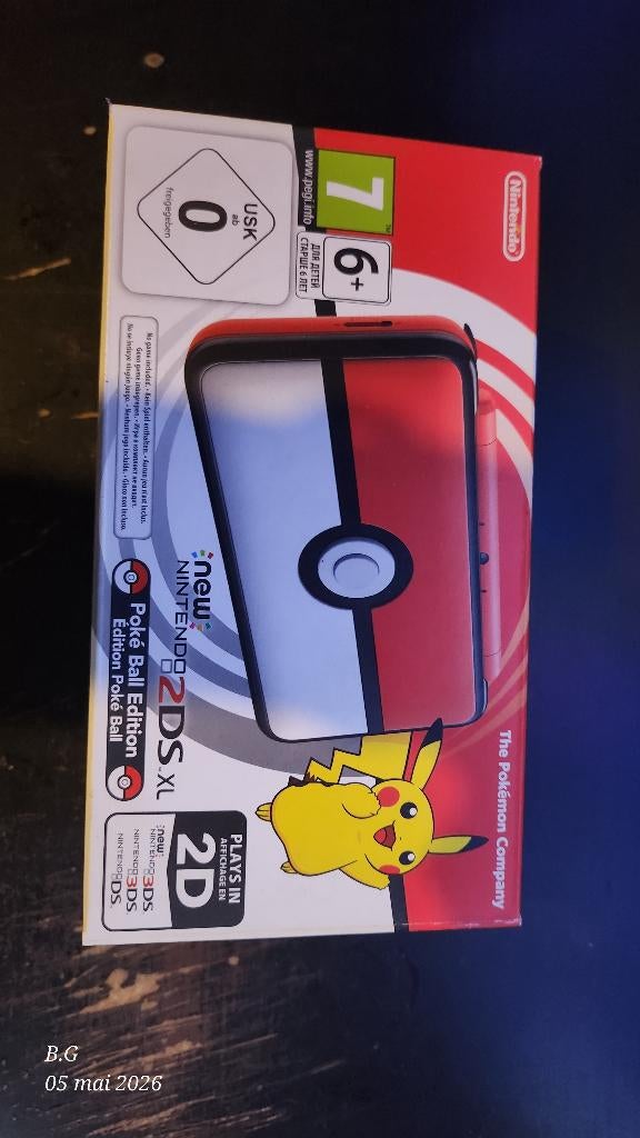 Nintendo 2ds XL Pokéball-editie, Ophalen, Nieuw, 2DS, Met beschermhoes of tas
