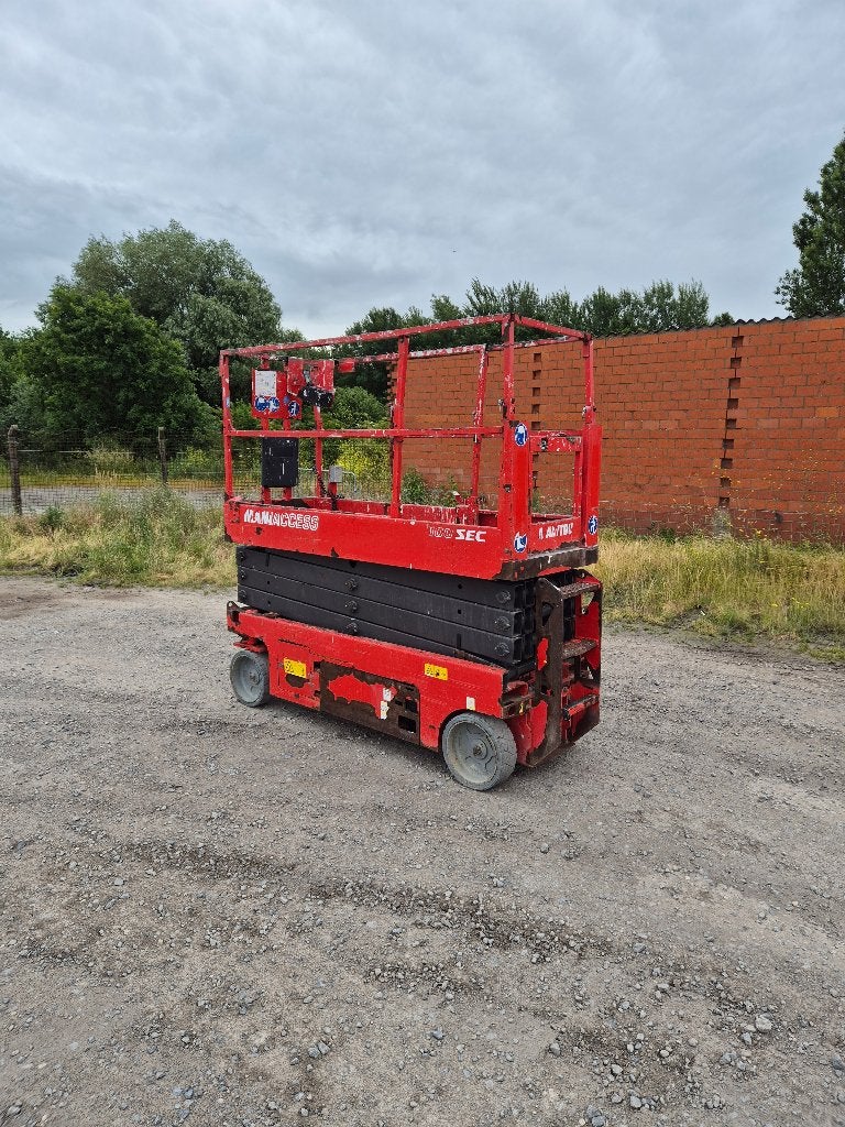 Manitou 100SEC | 10 meter schaarlift, Ophalen