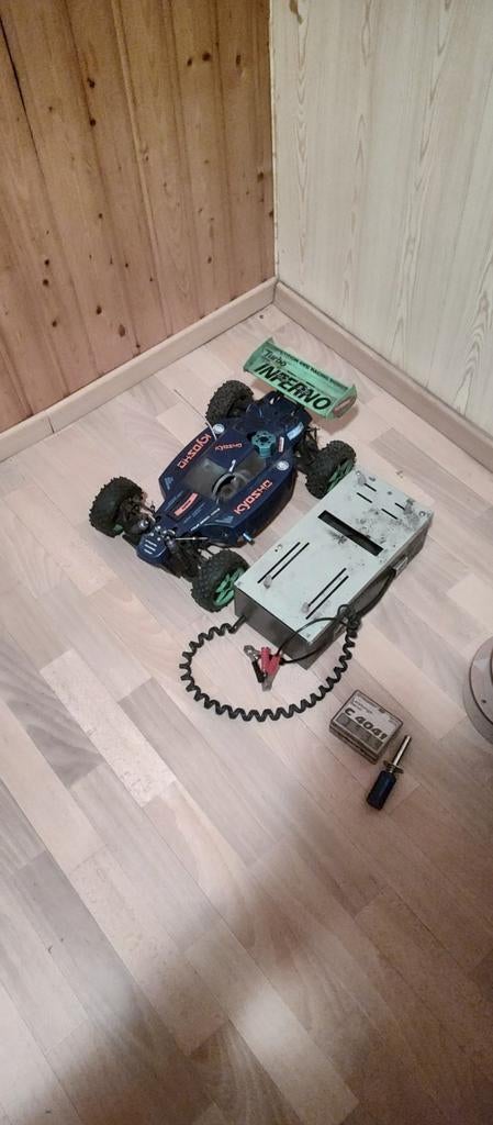 Kyosho turbo inferno (Nitro), Hobby en Vrije tijd, Ophalen, Benzine, Gebruikt, Auto offroad