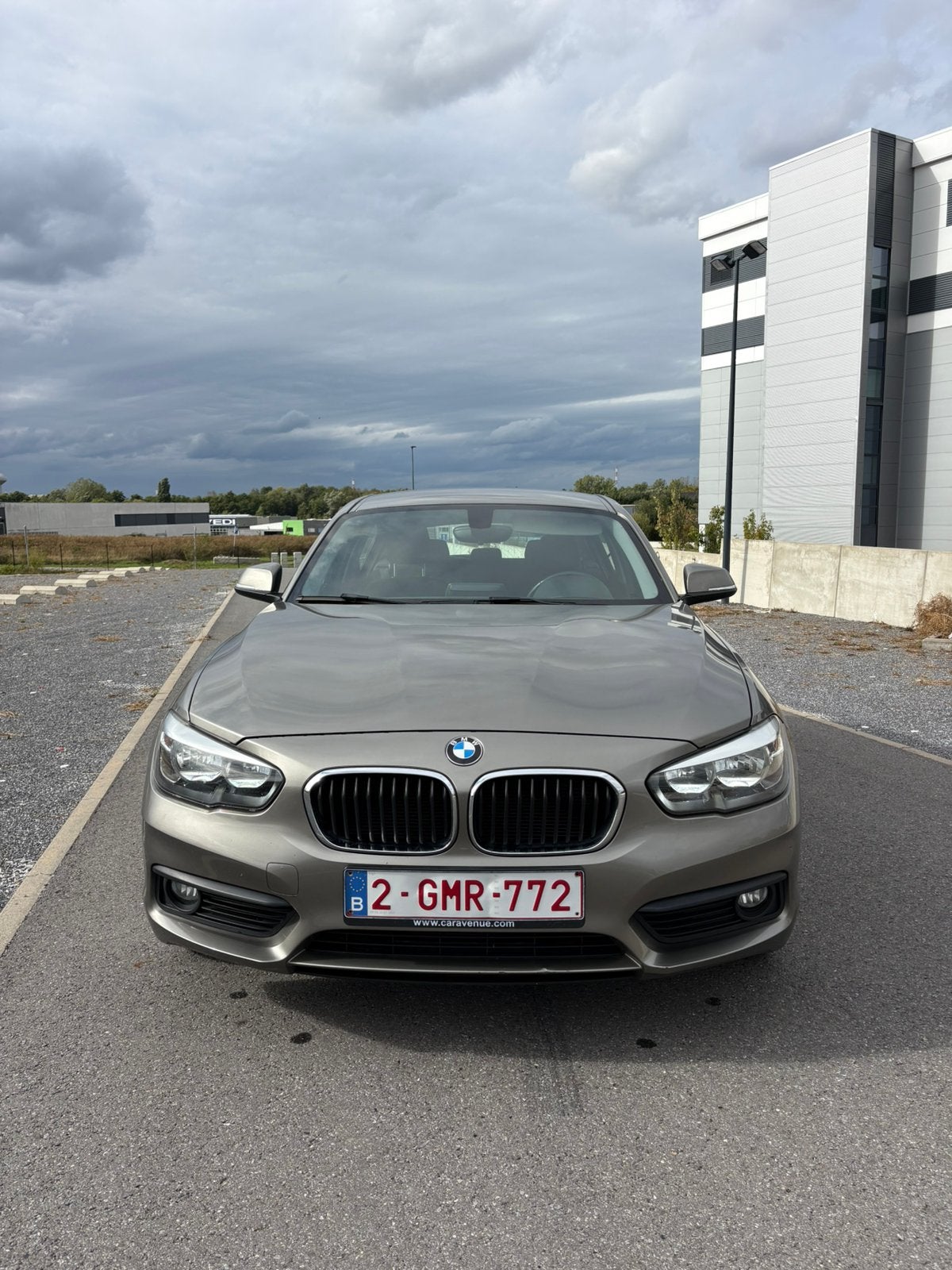 Bmw 114d prête à immatriculer, Auto's, Adaptive Cruise Control, Beige, 5 deurs, Particulier