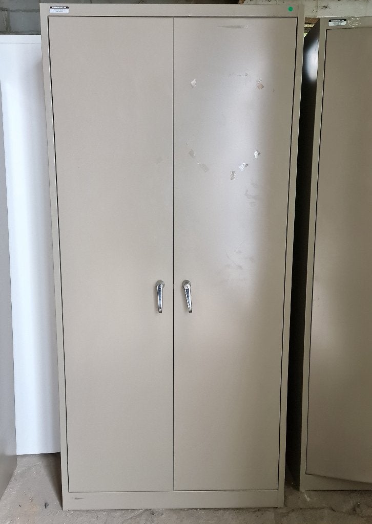Armoire métallique professionnels avec compartiment MEWAF, Enlèvement ou Envoi, Comme neuf, Étagère, Métal