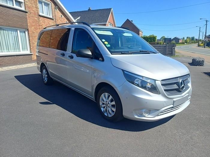 mercdes 116CDI lichte vracht dubbelle cabine reeds gekeurd, Automaat, Achterwielaandrijving, Euro 6, 2000 kg