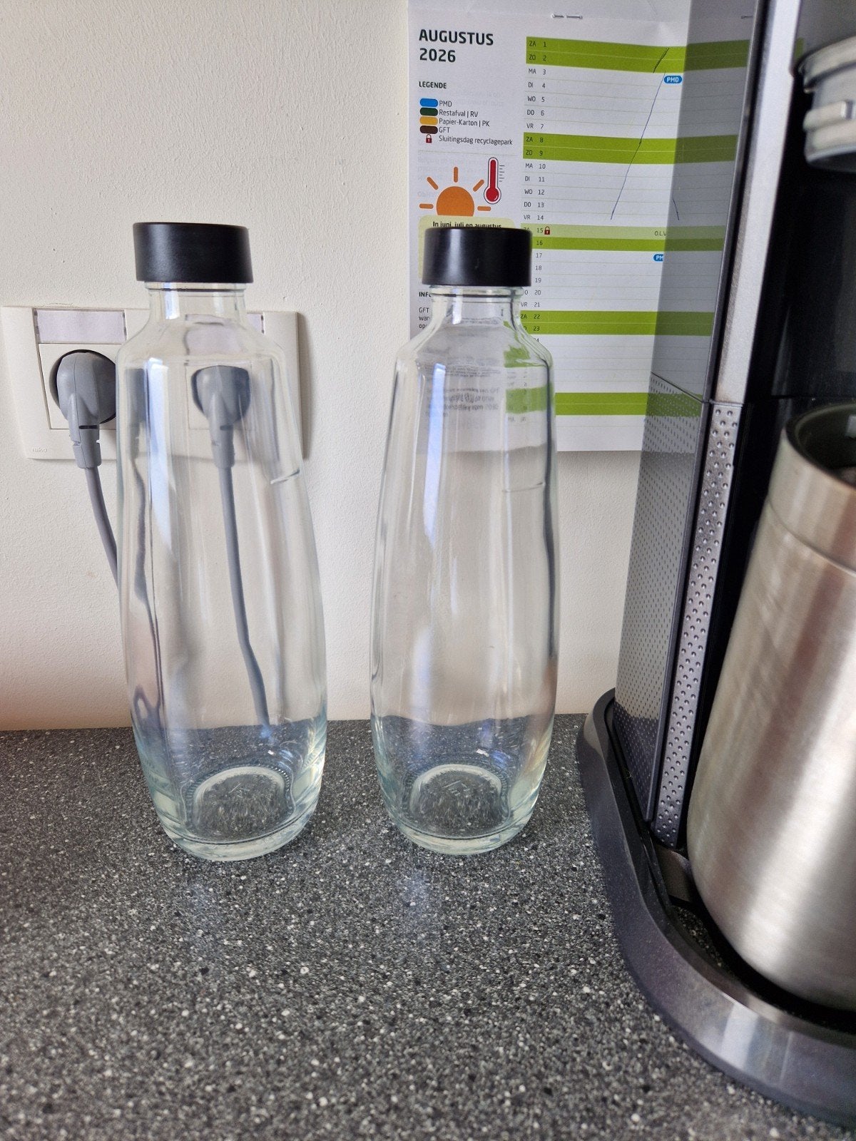 twee glazen soda flessen, Ophalen of Verzenden, Gebruikt