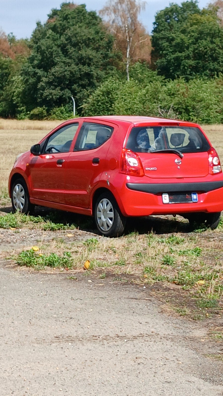 Nissan Pixo 1.0 essence Euro5 approuvée par le premier propr, Rouge, Euro 5, 50 kW, 5 portes