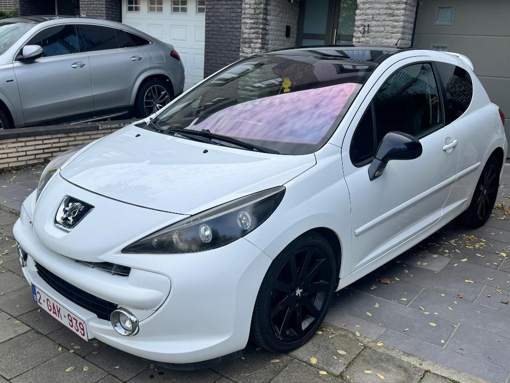 Peugeot 207RC EDITIE, Voorwielaandrijving, Zwart, 4 cilinders, 128 kW