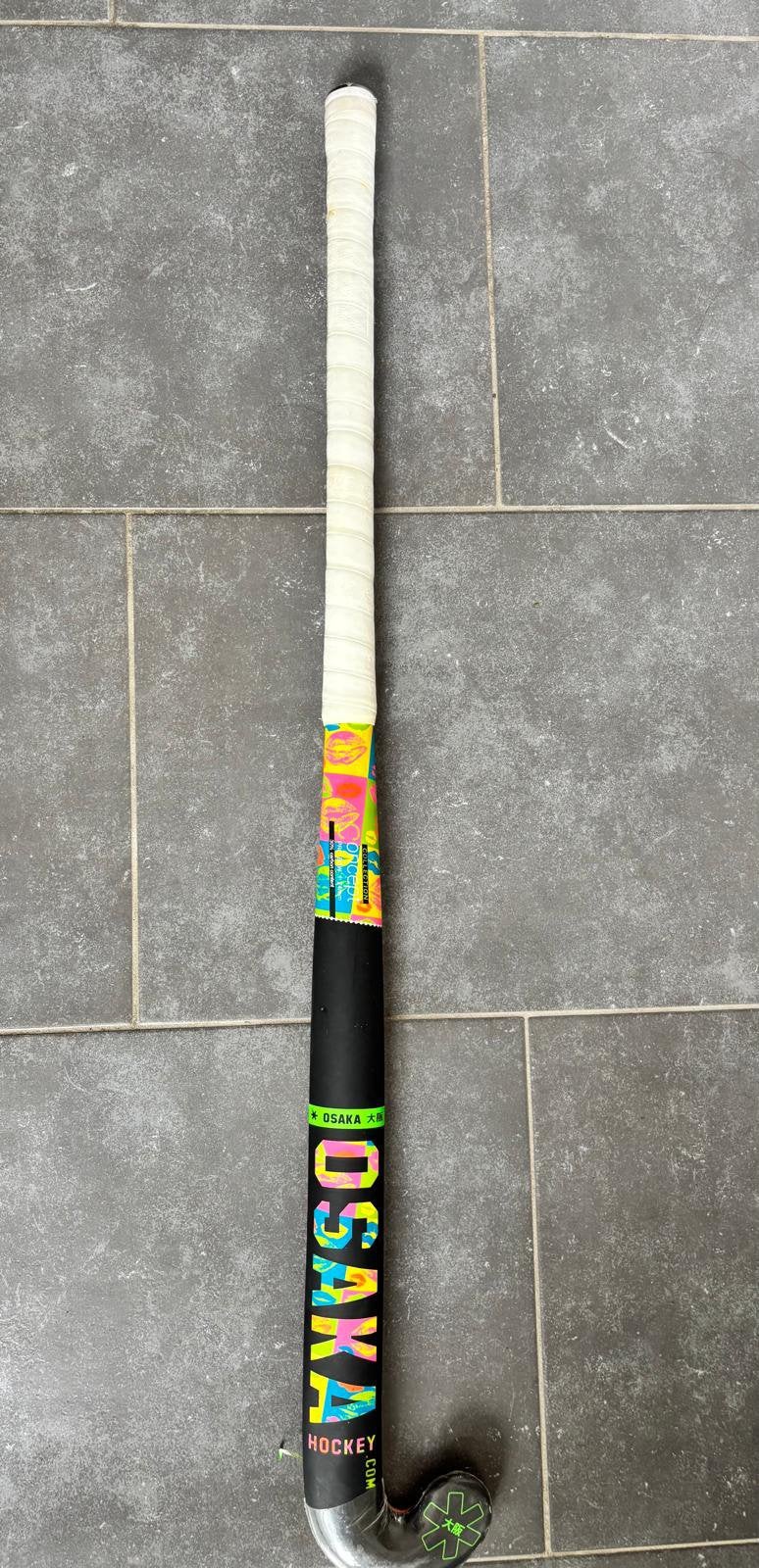 Hockeystick - Osaka, Sports & Fitness, Hockey, Enlèvement, Comme neuf, Stick