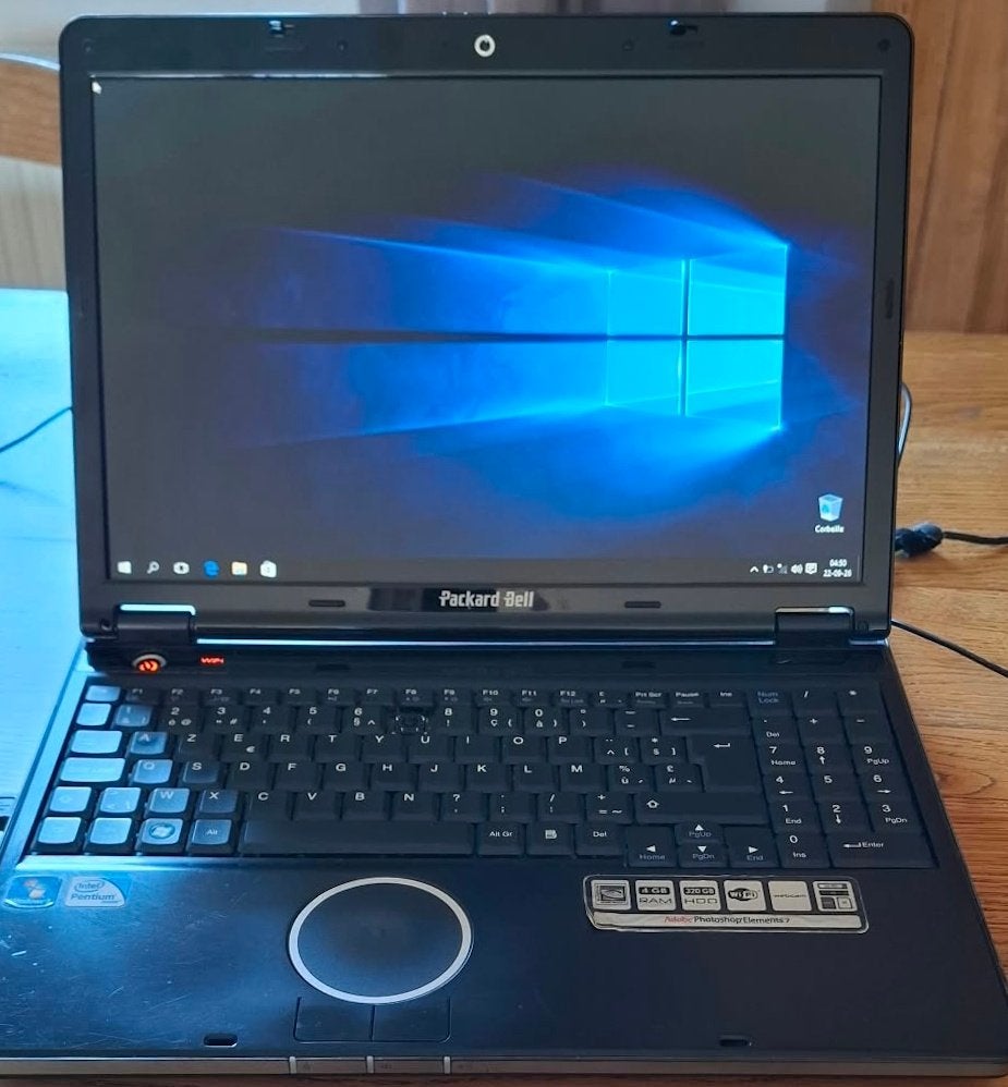 PC portable à vendre, 14 pouces, 300 GB, Enlèvement, Utilisé
