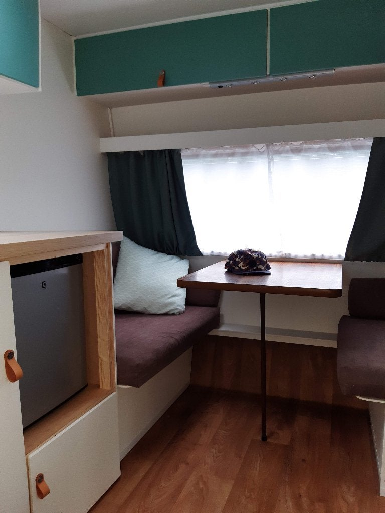 Perfect start-caravannetje (retro - gerenoveerd) - Knaus 365, Dwarsbed, Treinzit, Tot en met 3, 500 - 750 kg