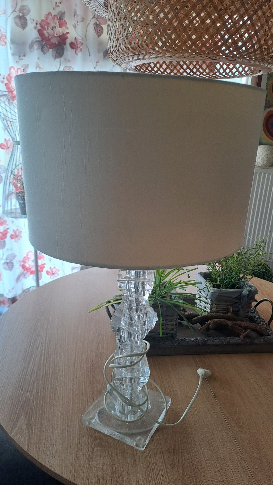 lampe sur pied, Enlèvement ou Envoi