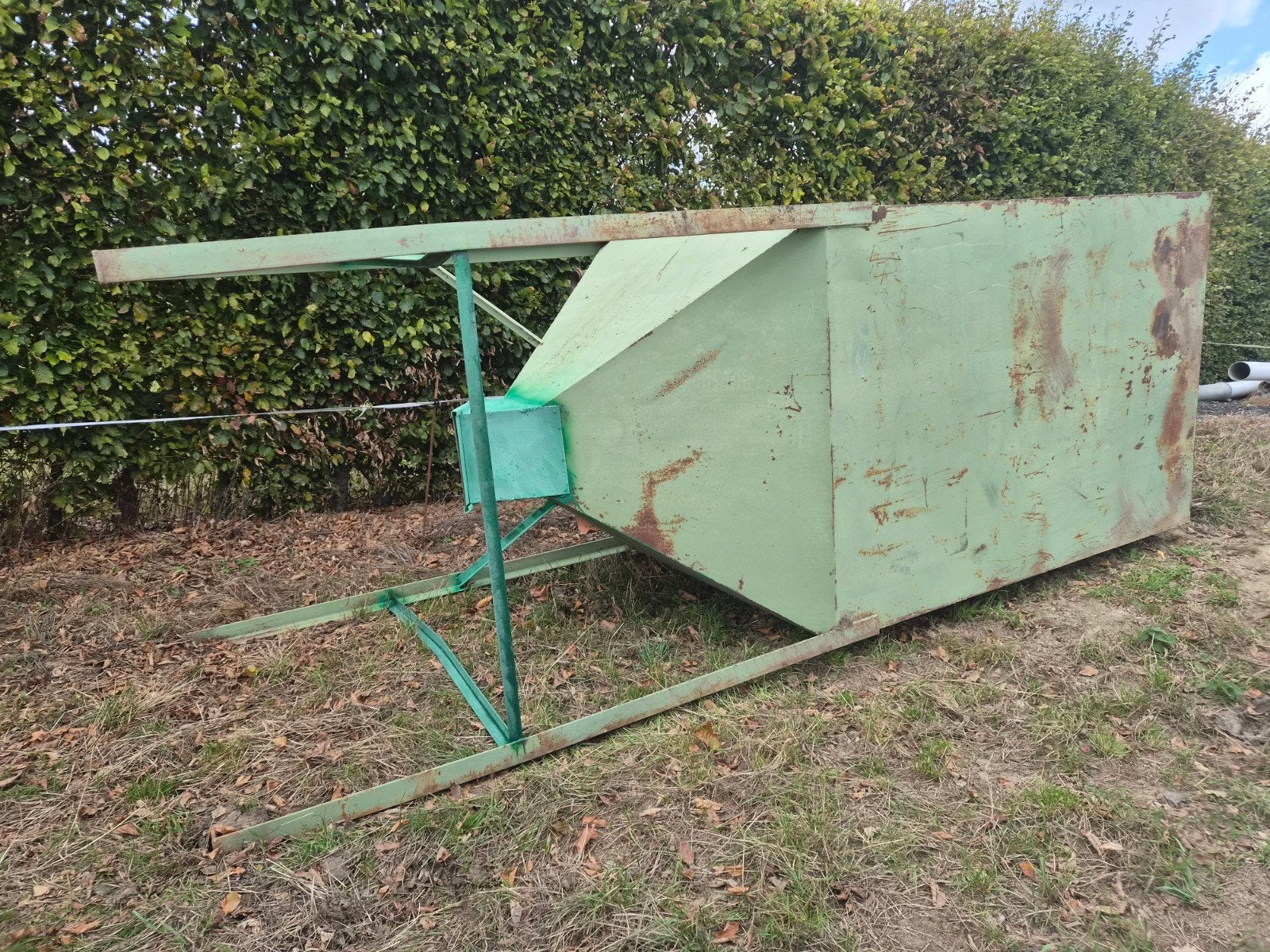 SILO MÉTALLIQUE: 4 tonnes., Enlèvement ou Envoi