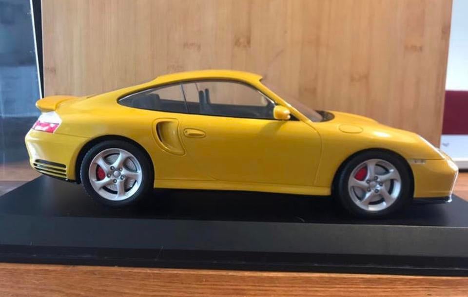 Porsche 996 Turbo, 36cm lang klassieker, Ophalen of Verzenden, Zo goed als nieuw