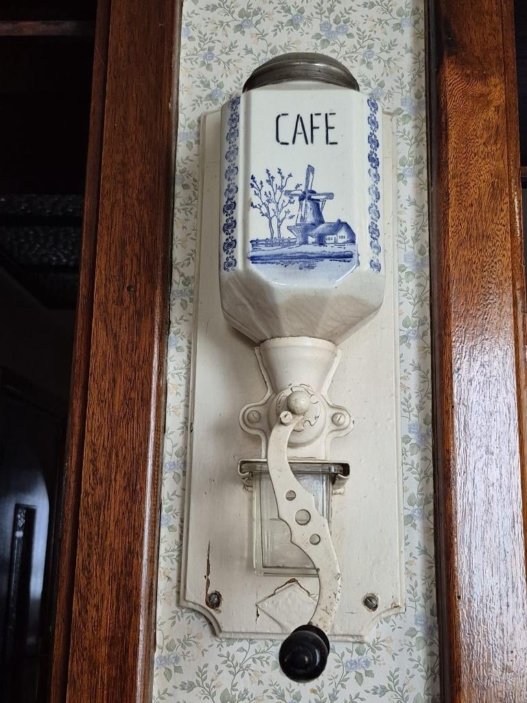 Delftse koffiemolen voor aan de muur, Antiek en Kunst, Ophalen