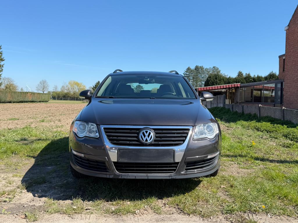 Vw passat 1.6 TDI euro 5, Auto's, Voorwielaandrijving, Euro 5, 4 cilinders, 1600 cc