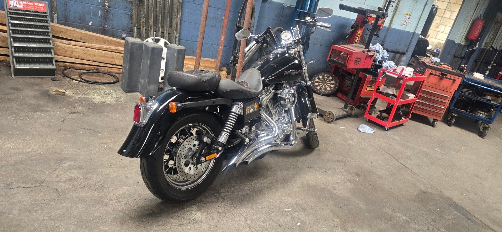 Harley-Davidson FXDCI Dyna Super Glide Custom – 2006 – Zwart, Particulier