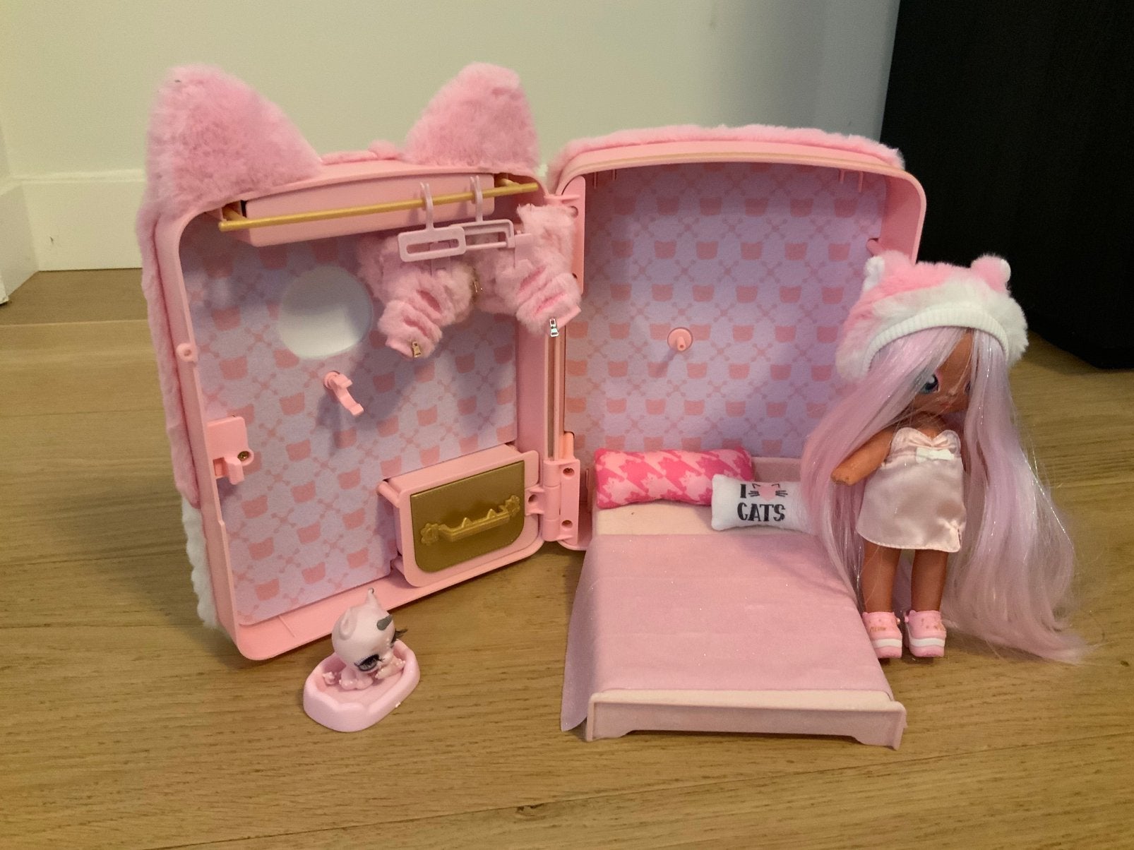 Na Na Na Surprise 3in1 - rugzak, Kinderen en Baby's, Speelgoed | Poppenhuizen, Ophalen, Zo goed als nieuw