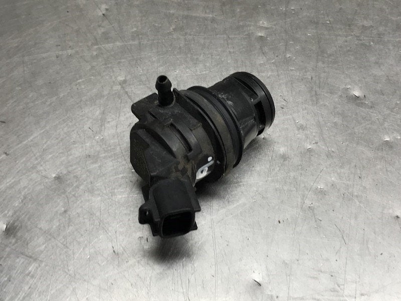 LAVE-GLACE POMPE ARRIÈRE Toyota Verso S (|8533060160|), Utilisé, Toyota