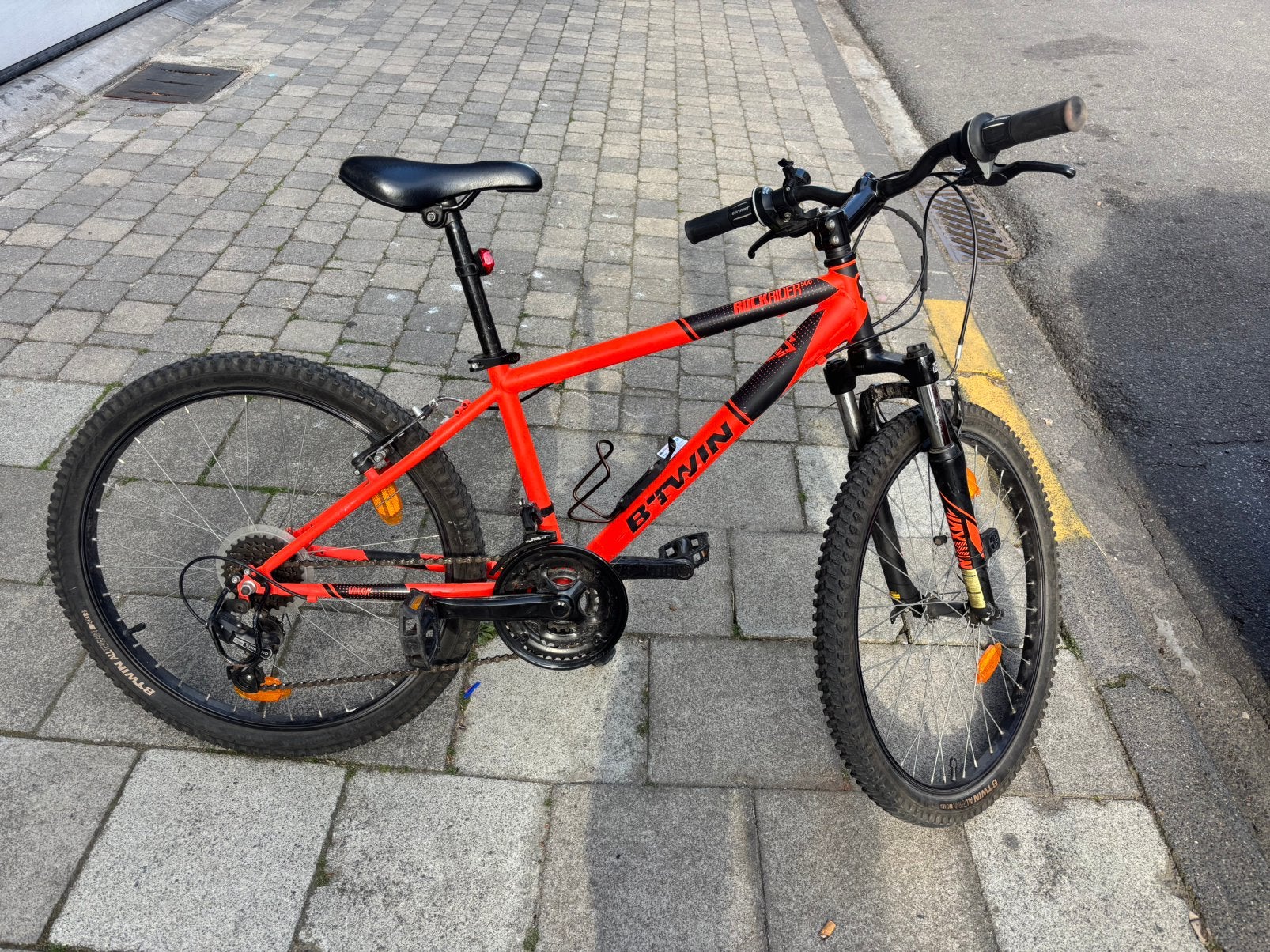 Velo pour enfants VTT rockrider ST500 24 pouces, Enlèvement, Comme neuf