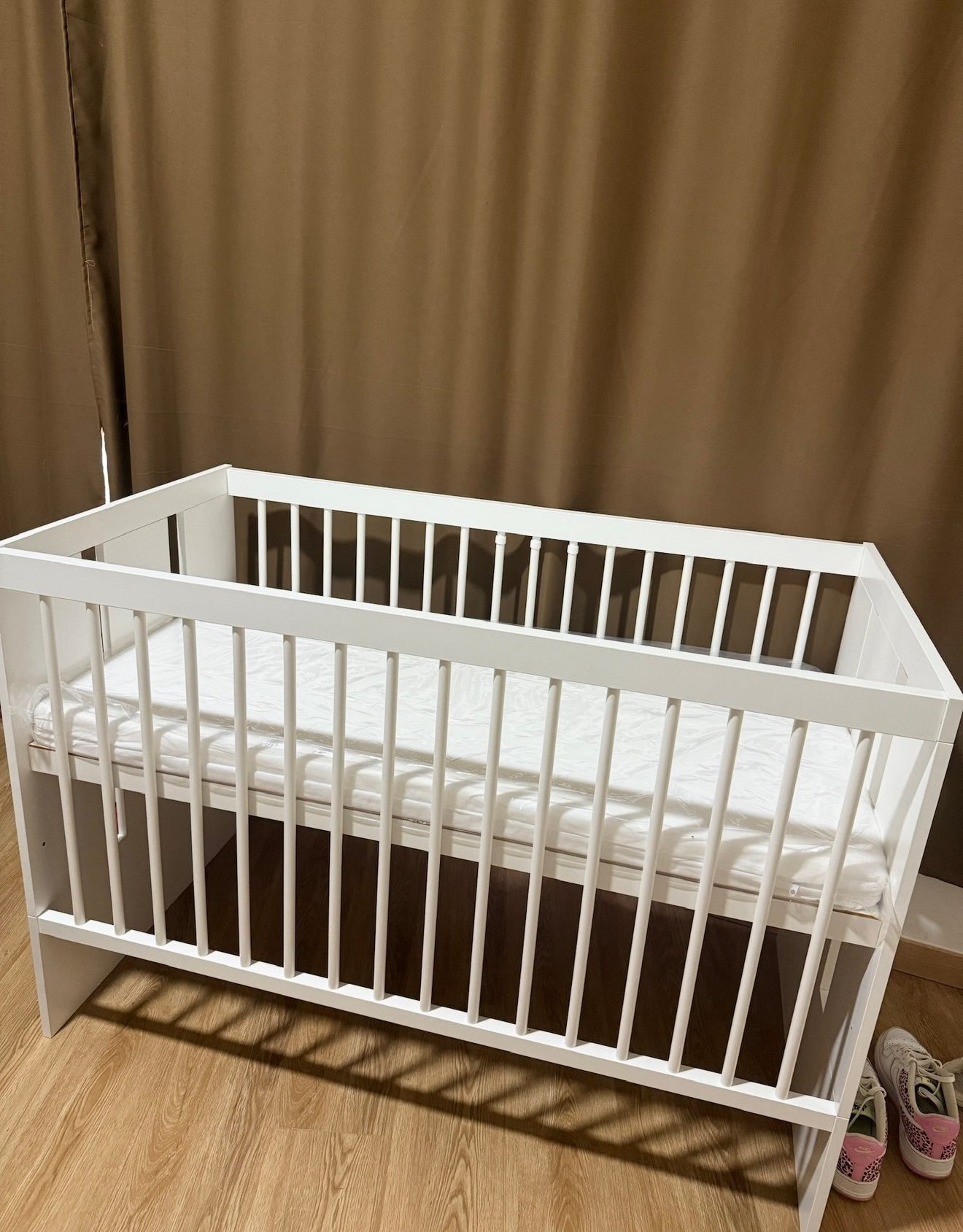 Lit bébé, Enfants & Bébés, Enlèvement, Comme neuf, Lit
