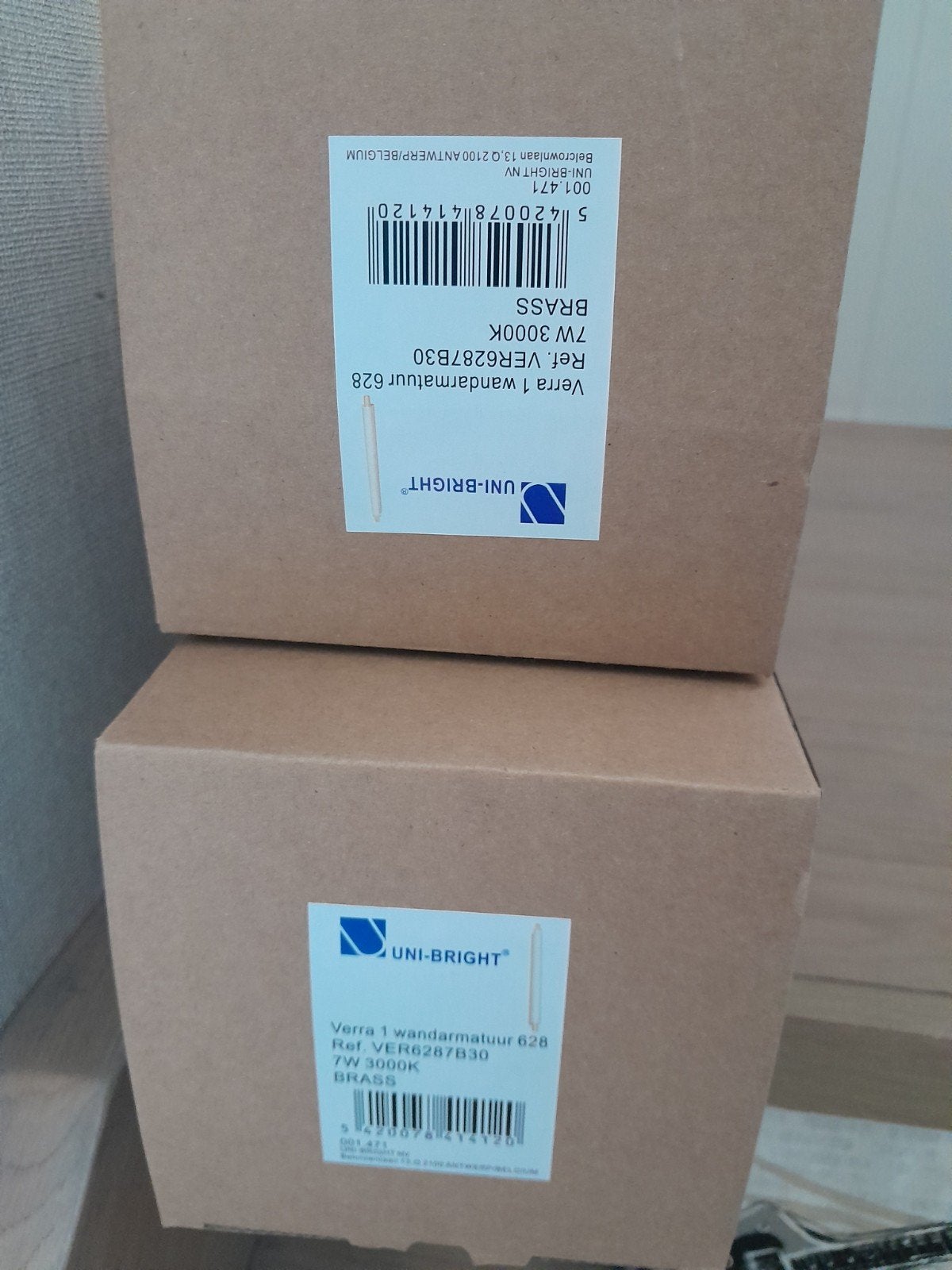 Nieuwe wandarmaturen, Ophalen
