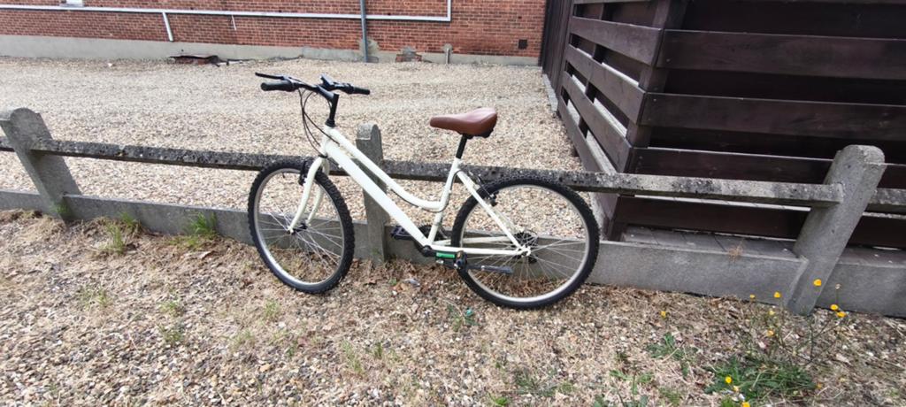 Meisjes fiets, Ophalen