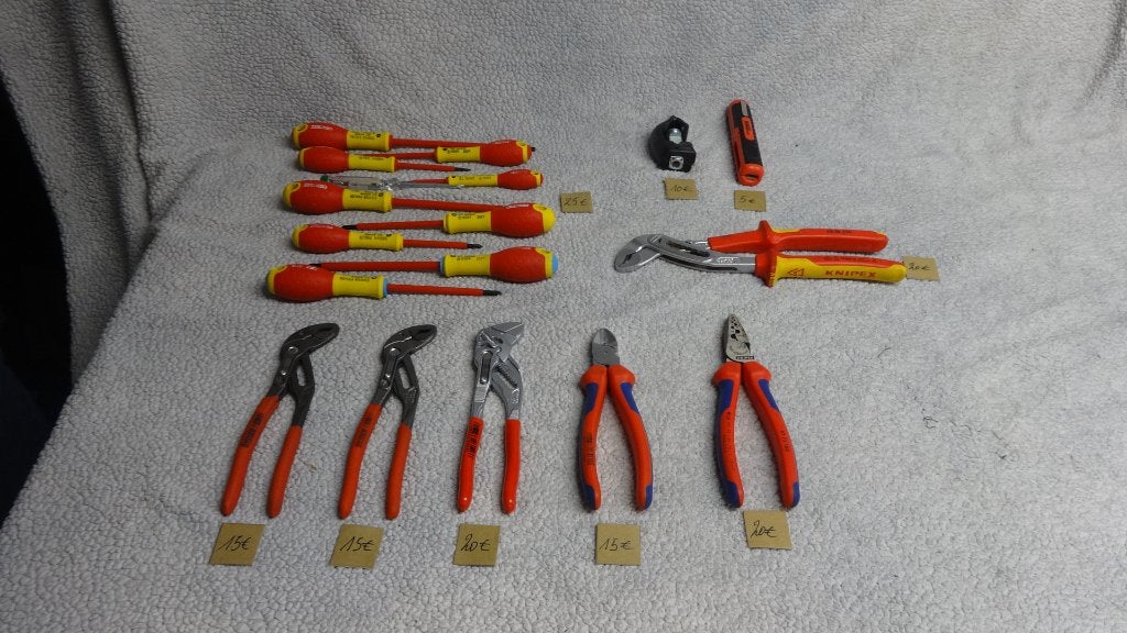 outils divers, Enlèvement ou Envoi, Neuf, Pince, Knipex