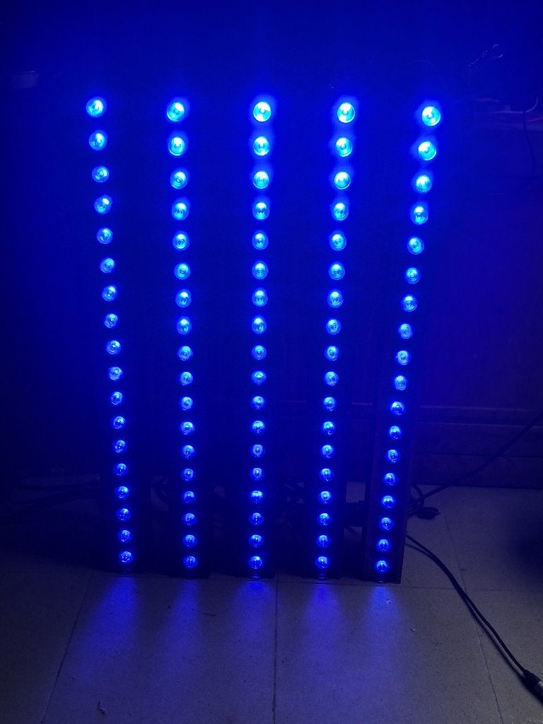 5 barres LED Showtec Powerline 18 RGB + 2 pièces de rechange, Enlèvement, Comme neuf, Lumières, Commande sonore