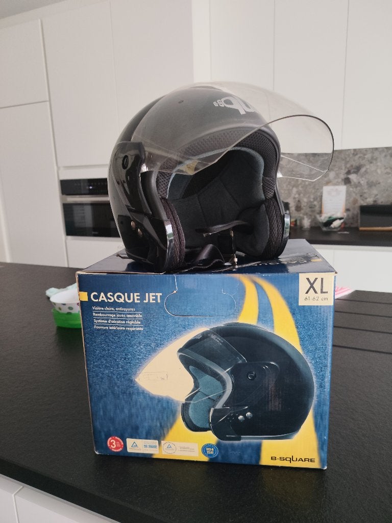 helm zwart, type jet square voor vespa of scooter, Ophalen, Heren, Tweedehands, XL
