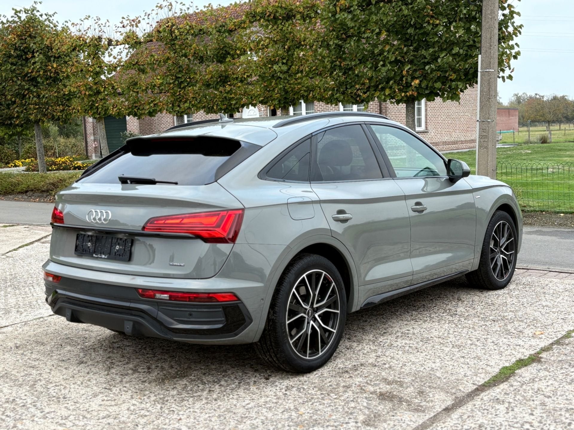 Audi Q5 Coupe Sportback 50 Tfsi E Quattro Sline Sfeer Navi, Autos, Argent ou Gris, Achat, Euro 6, Entreprise