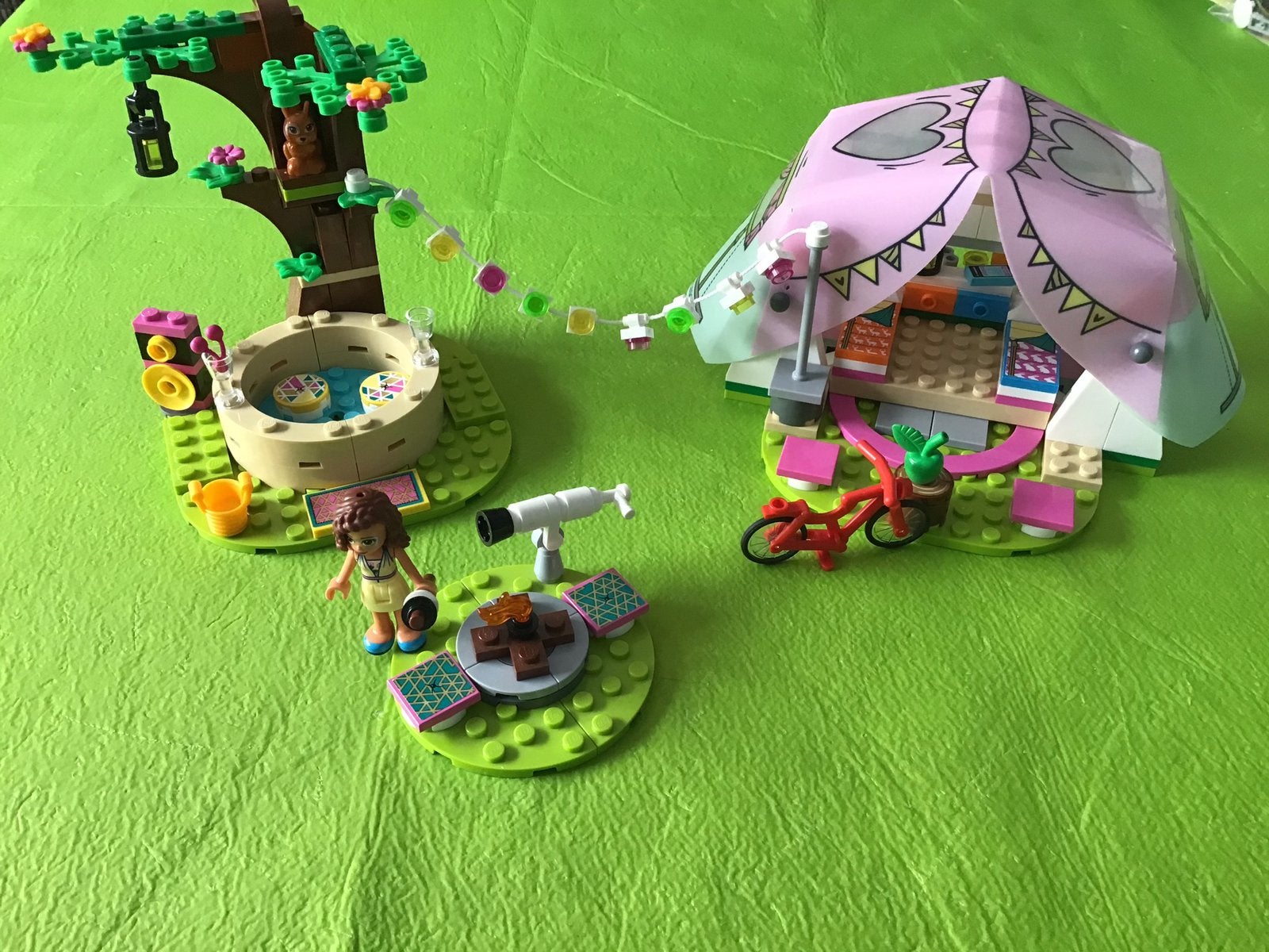 Lego glamping in de natuur da, Ophalen of Verzenden, Zo goed als nieuw, Lego