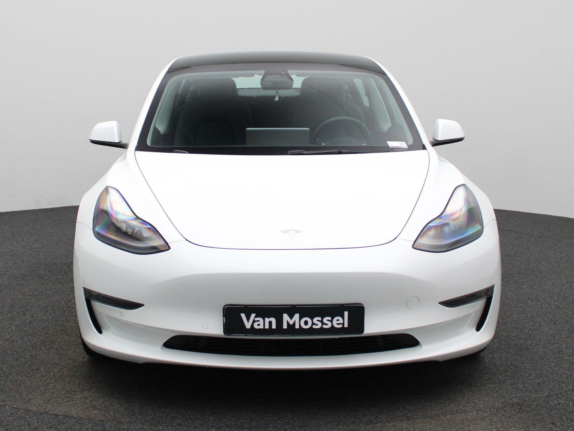Tesla Model 3 Long-Range Dual Motor AWD (automatique), Autos, Entreprise, Automatique, Tissu, Quatre roues motrices / 4X4