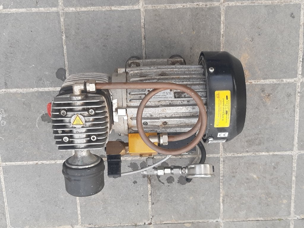 compresseur 24V, Bricolage & Construction, Comme neuf, Enlèvement, 800 litres/min ou plus, 6 à 10 bars