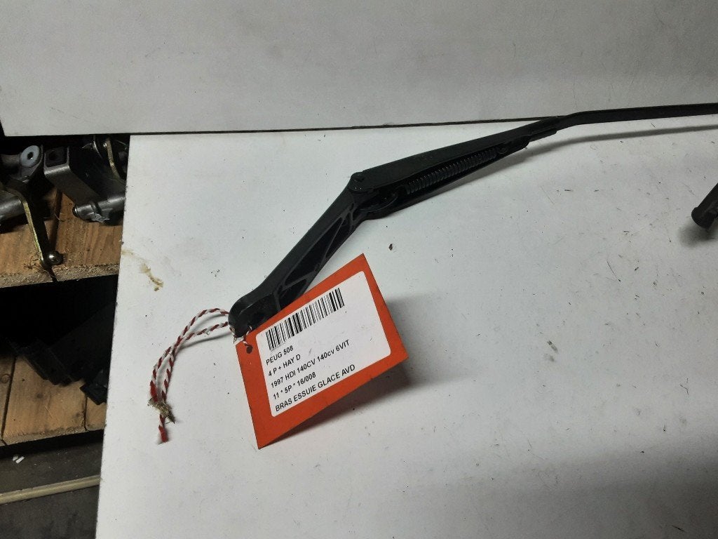 BRAS ESSUIE-GLACE AVANT DROIT Peugeot 508 (8D), Mevr. I. Hauben, Utilisé, Rue de l'Espoir 34 34
4030  GRIVEGNÉE, BE, Info@Collignon.be