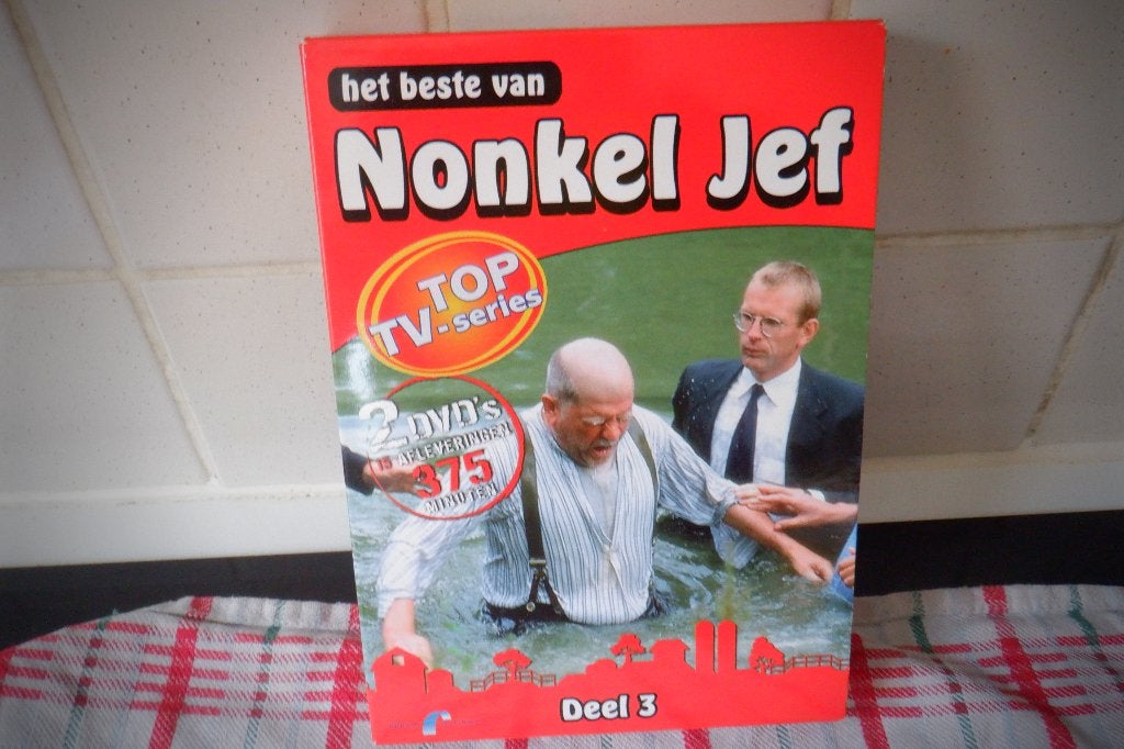 DVD Box Deel3 Het Beste Van Nonkel Jef.(2 DVD'S), CD & DVD, DVD | TV & Séries télévisées, Comme neuf, Comédie, Tous les âges, Enlèvement ou Envoi