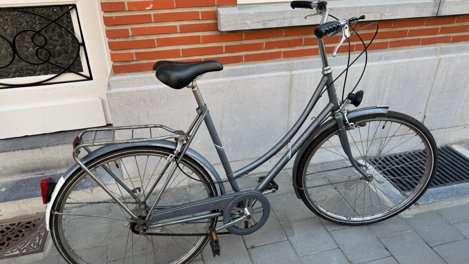 Raleigh damesfiets studentenfiets - stationsfiets, Fietsen en Brommers, Ophalen, Gebruikt, Velgrem, Versnellingen