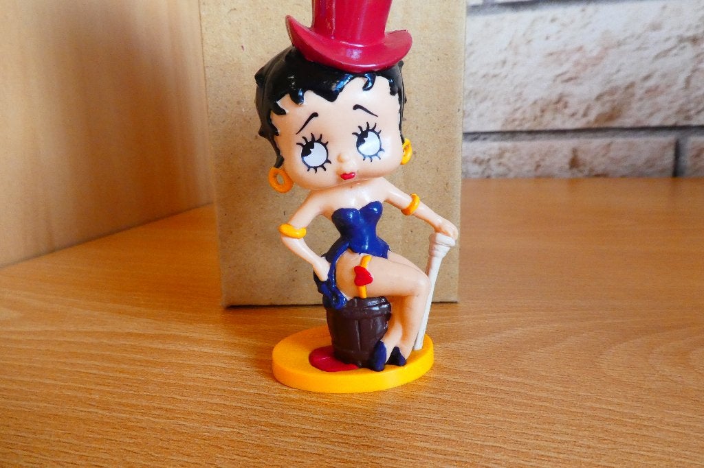 Betty Boop Marty Toys zittend op een vat, Ophalen, Nieuw, Mens