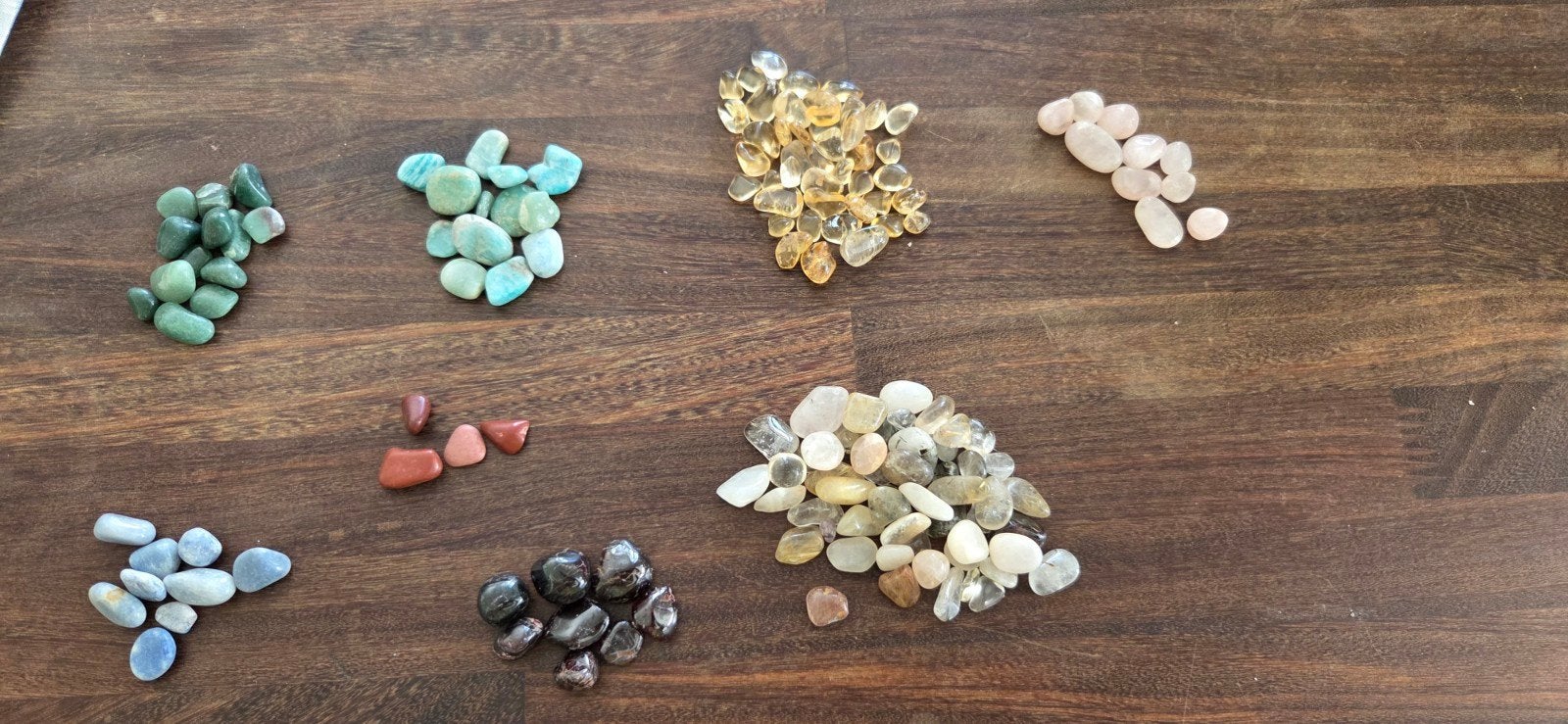 mélanger des pierres roulées pour les bijoux, Enlèvement ou Envoi