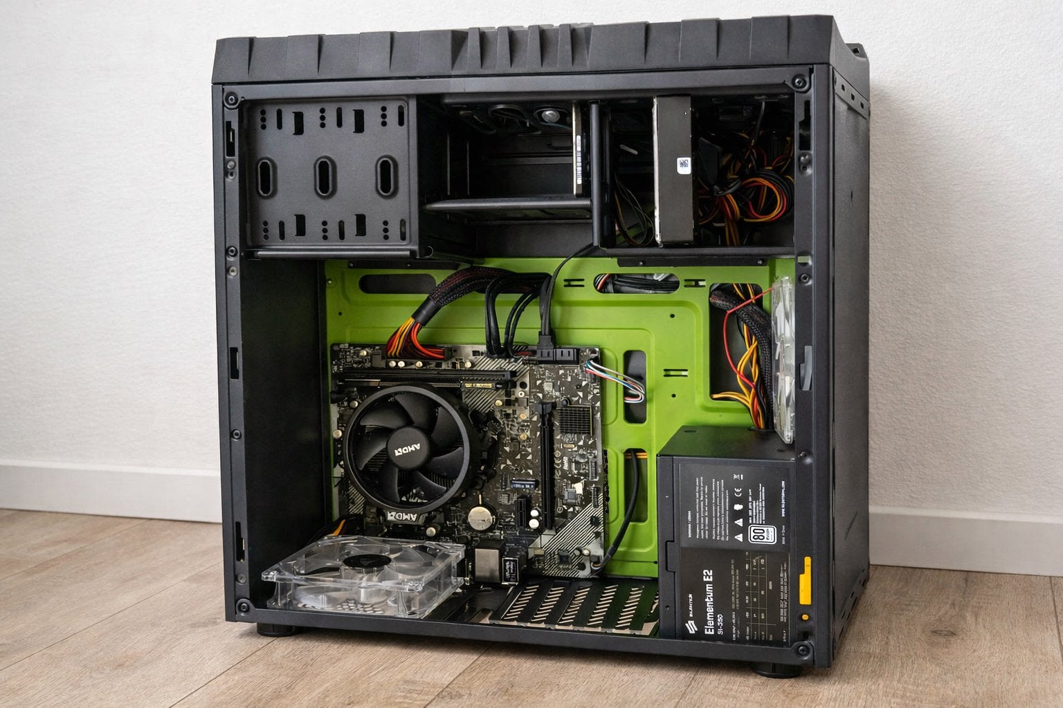 Sharkoon gaming-/werk-PC/AMD Ryzen| 500W, Ophalen, Gebruikt, Gaming
