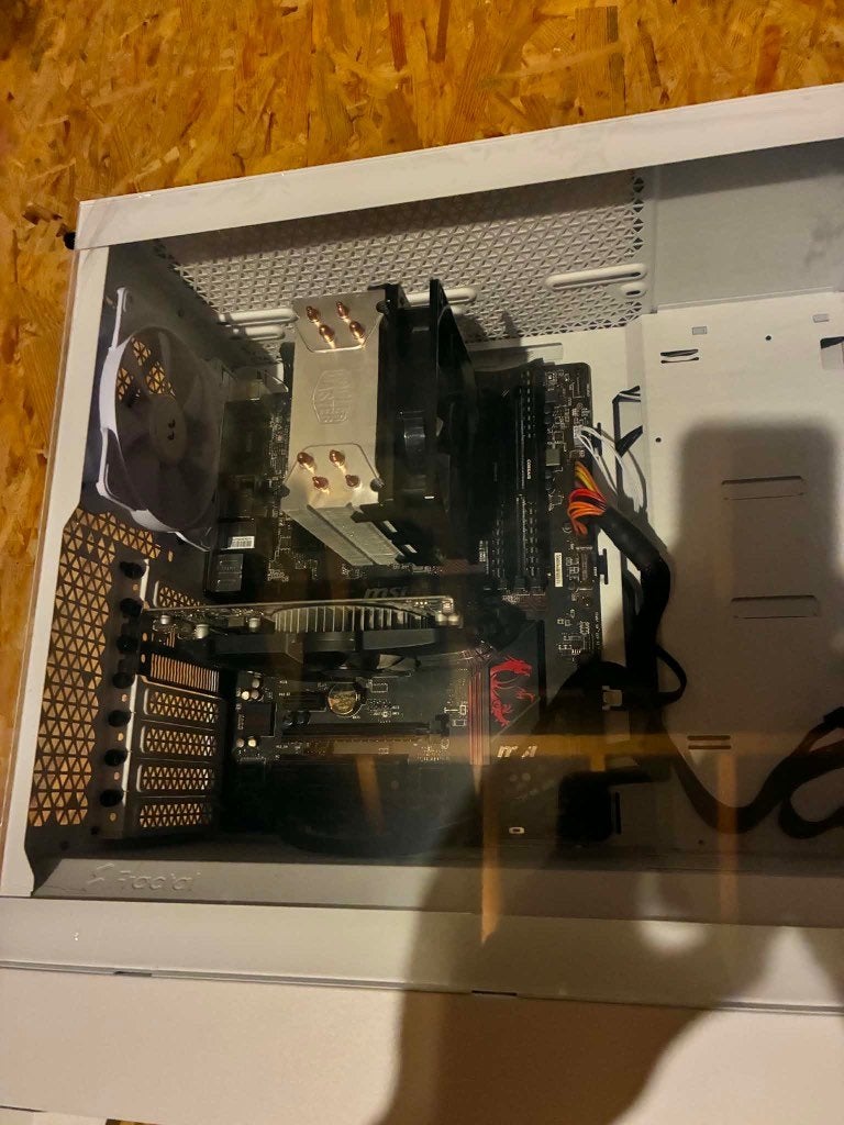 PC de bureau – i7-6700 / GTX 1050 2 Go / 16 Go DDR4, MSI, Utilisé, Gaming, Intel Core i7