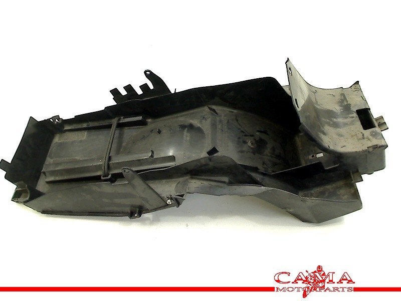 BAC A BATTERIE Honda CB1300 (01-1970/-), Dhr. S. di Majo, Utilisé, Info@cama-motorparts.nl, P.J. Troelstraweg 8 8
3144 CX  MAASSLUIS, NL