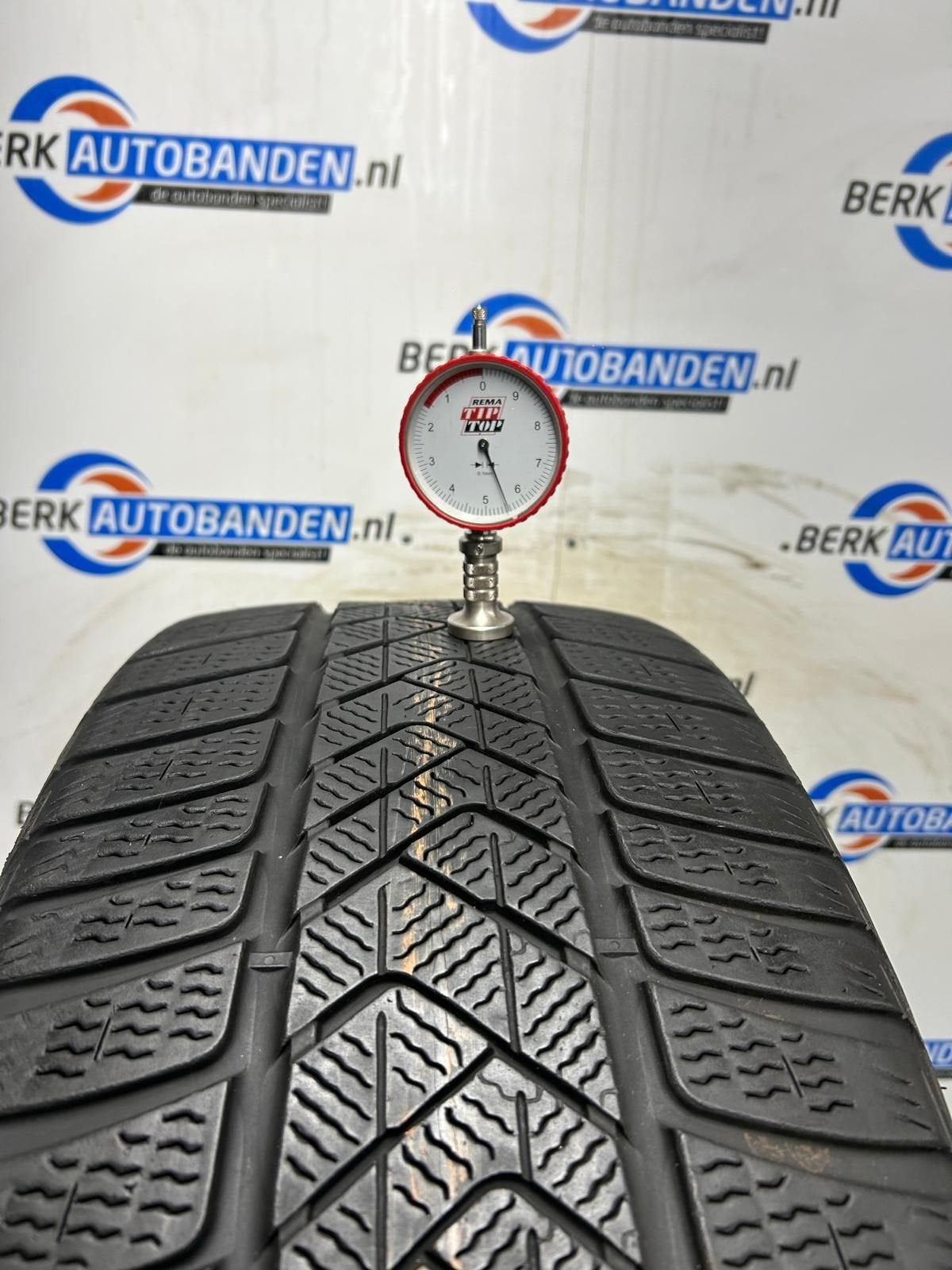 2x Pirelli Sottozero 3 255/35 R21 98V 255/35/21 2553521 (pri, Autos : Pièces & Accessoires, Pneus & Jantes, Pneus hiver, 255 mm
